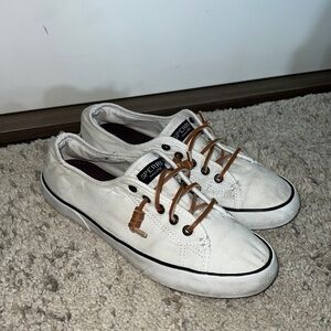 Sperry Pier View Sneaker 
White Boat Show - Size 7.5